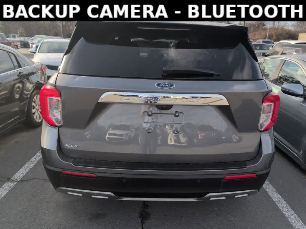 Used 2024 Ford Explorer XLT w/ Equipment Group 202A image 4