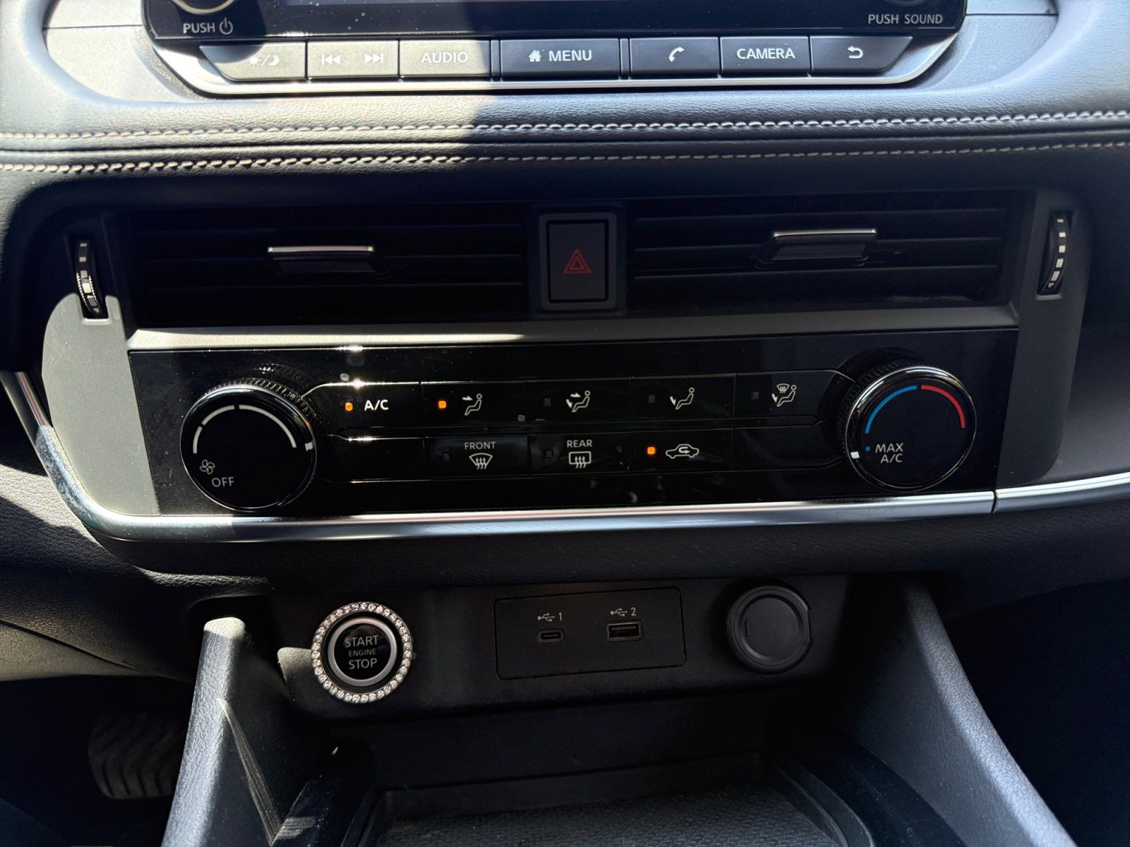 Used 2021 Nissan Rogue S FWD image 12