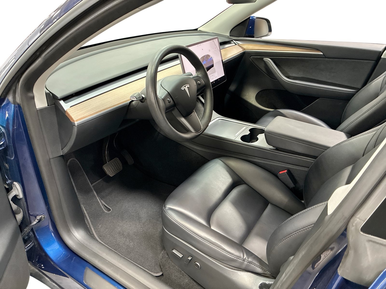 Certified 2023 Tesla Model Y 2WD image 9