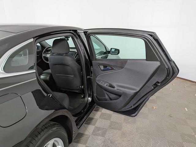 Used 2016 Chevrolet Malibu LS image 28