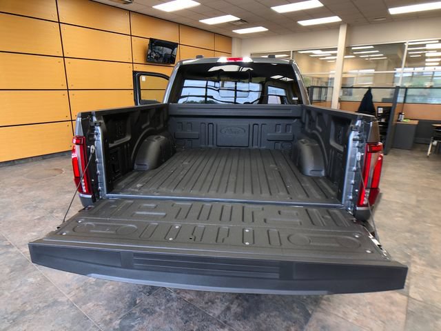 Used 2025 Ford F150 Lariat w/ Equipment Group 502A High AWD/4WD image 22