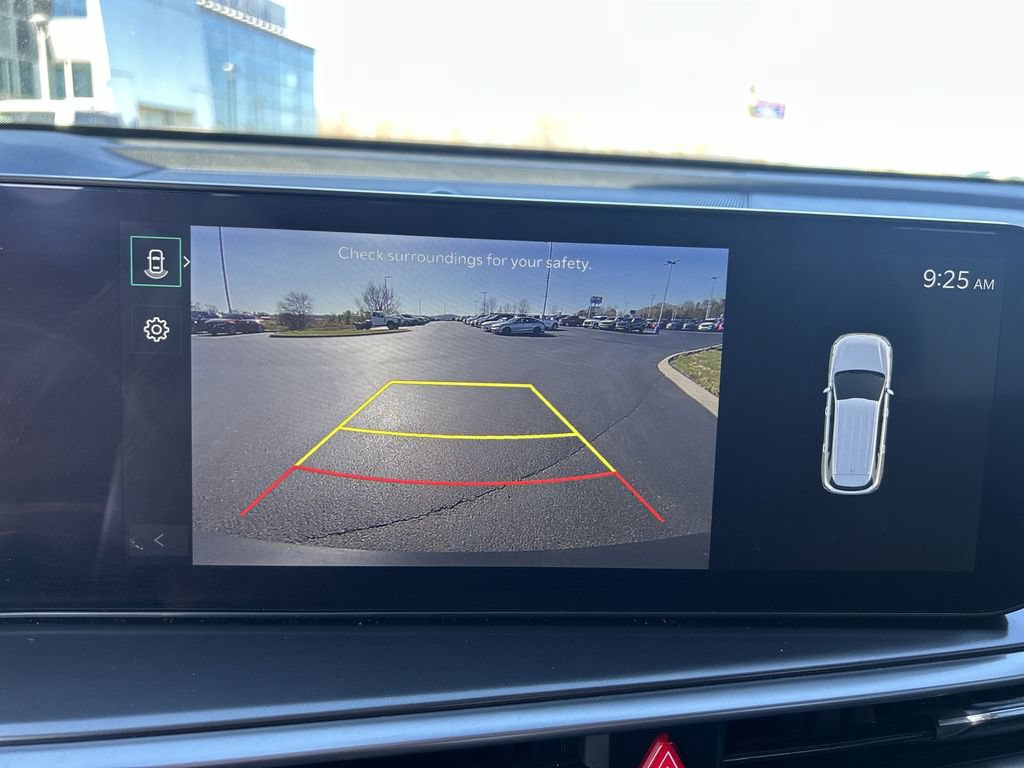 Used 2025 Kia Sorento S FWD image 25
