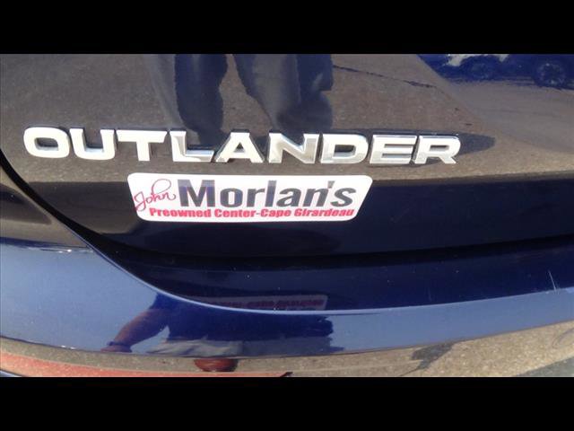 Used 2023 Mitsubishi Outlander SE AWD/4WD image 8