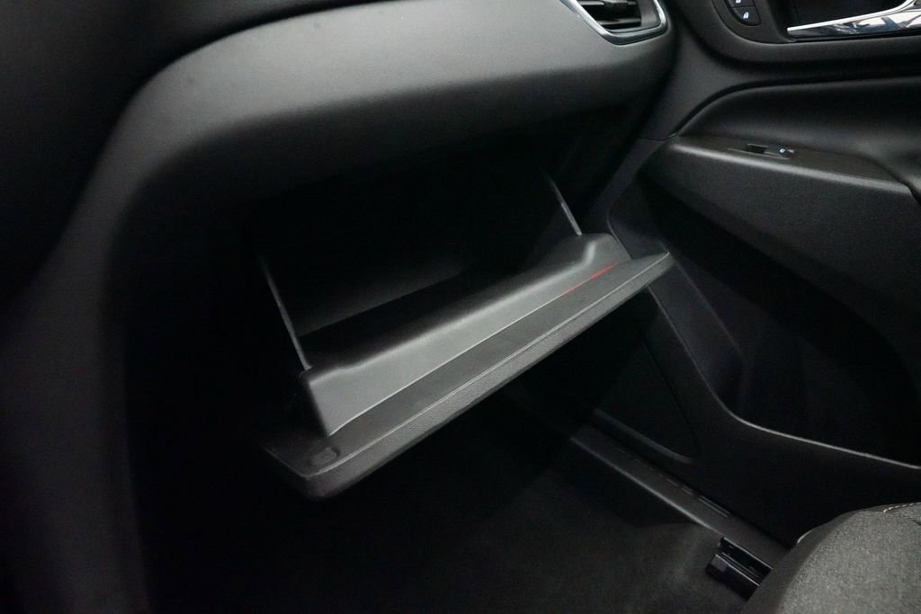 Used 2024 Chevrolet Equinox LT AWD/4WD image 30