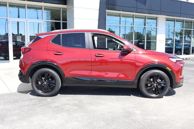 Used 2024 Buick Encore GX Sport Touring AWD/4WD image 10