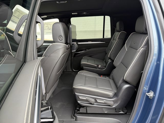 New 2026 Cadillac Escalade ESV Sport w/ Touring Package image 29