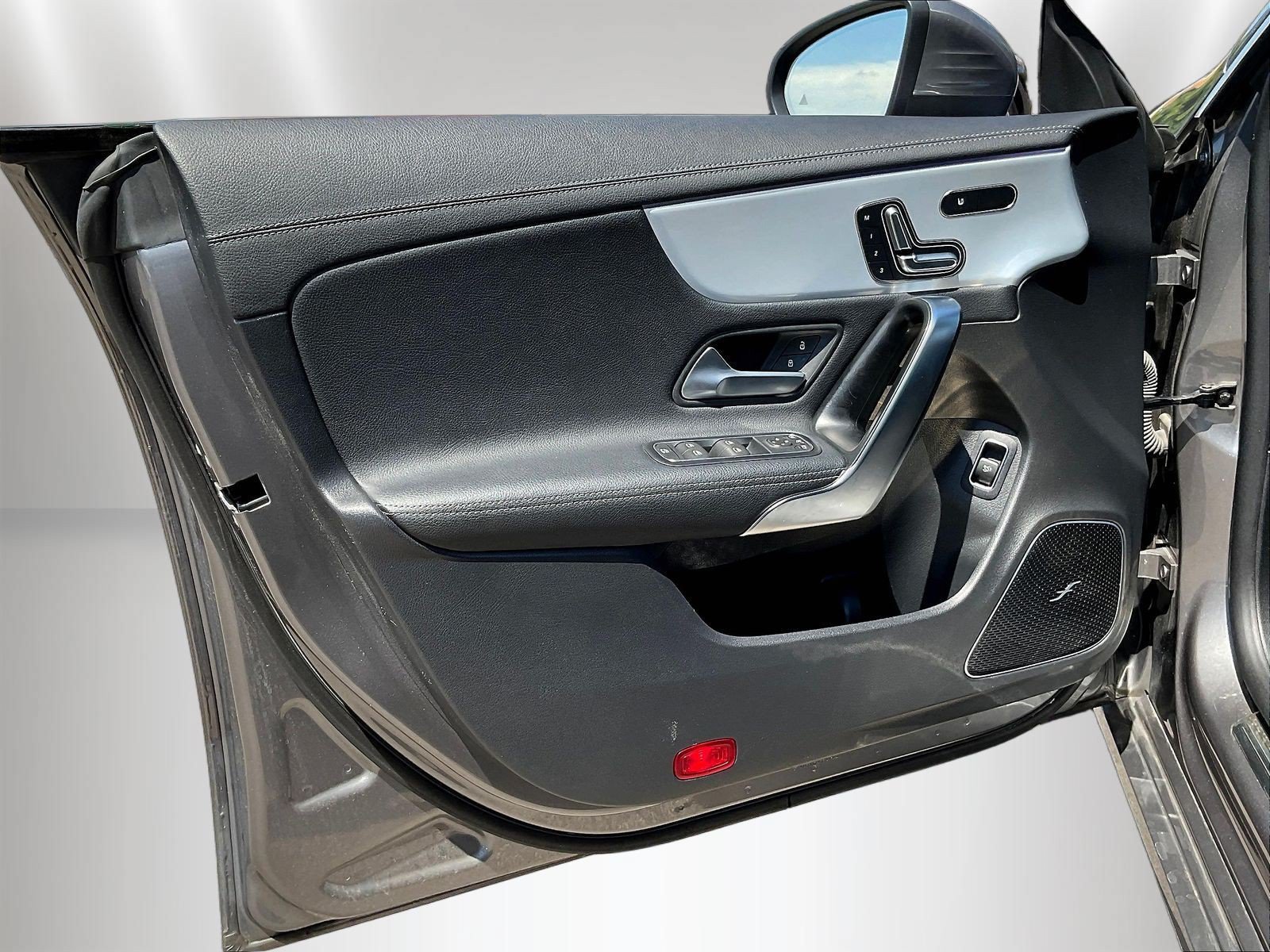 Certified 2024 Mercedes-Benz CLA 250 4MATIC image 21