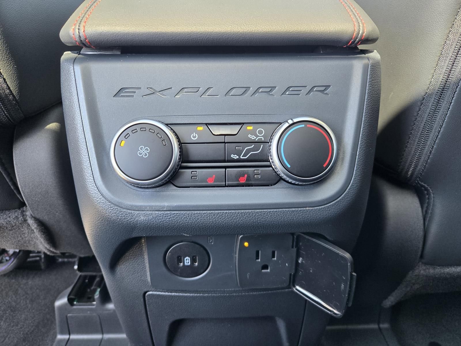 New 2026 Ford Explorer ST w/ Sun And Sound Package image 29