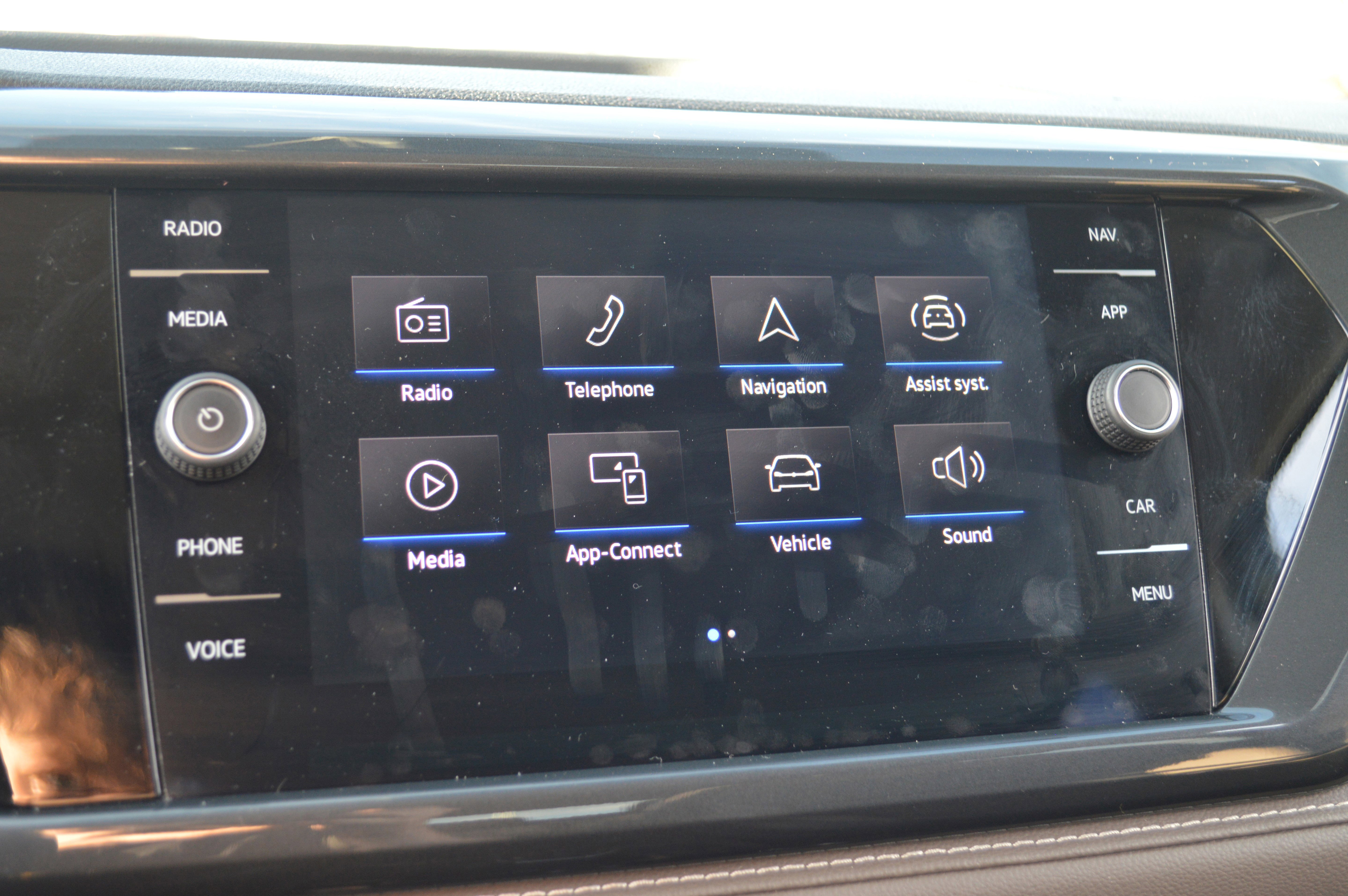 Used 2022 Volkswagen Taos SEL image 53