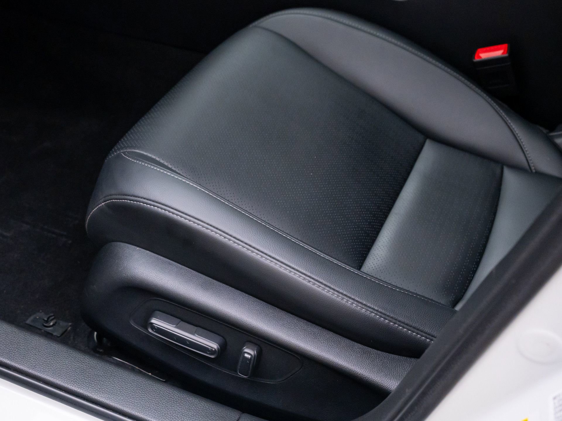 Used 2024 Honda Civic Touring image 14