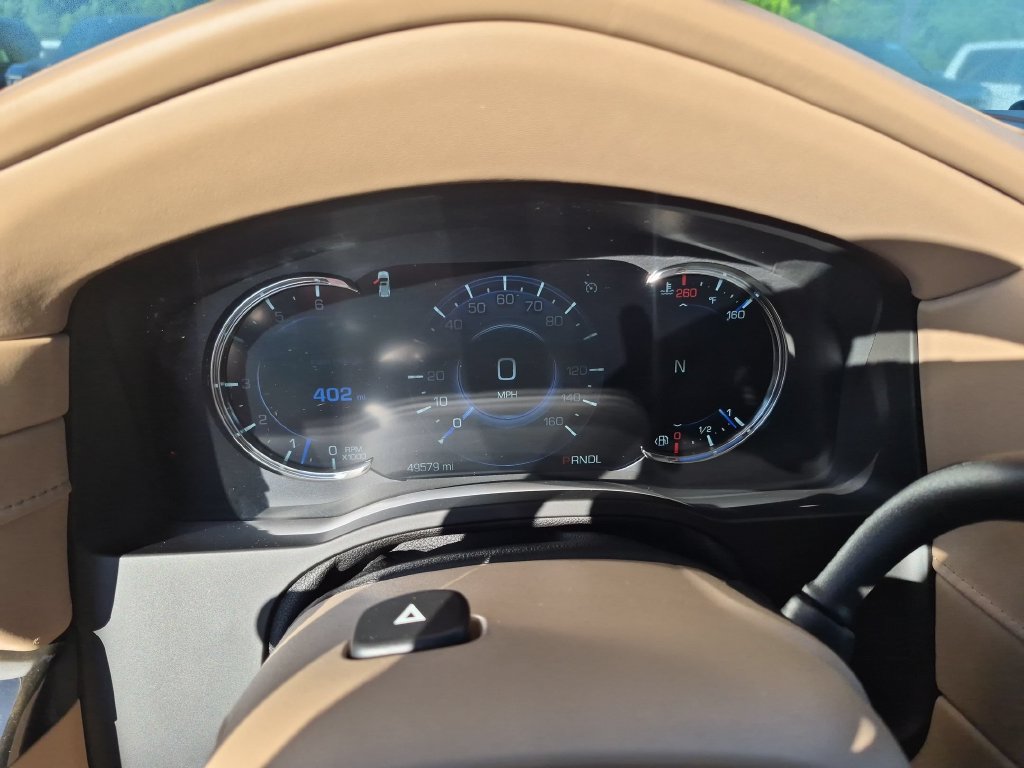 Used 2020 Cadillac Escalade ESV Platinum AWD/4WD image 16