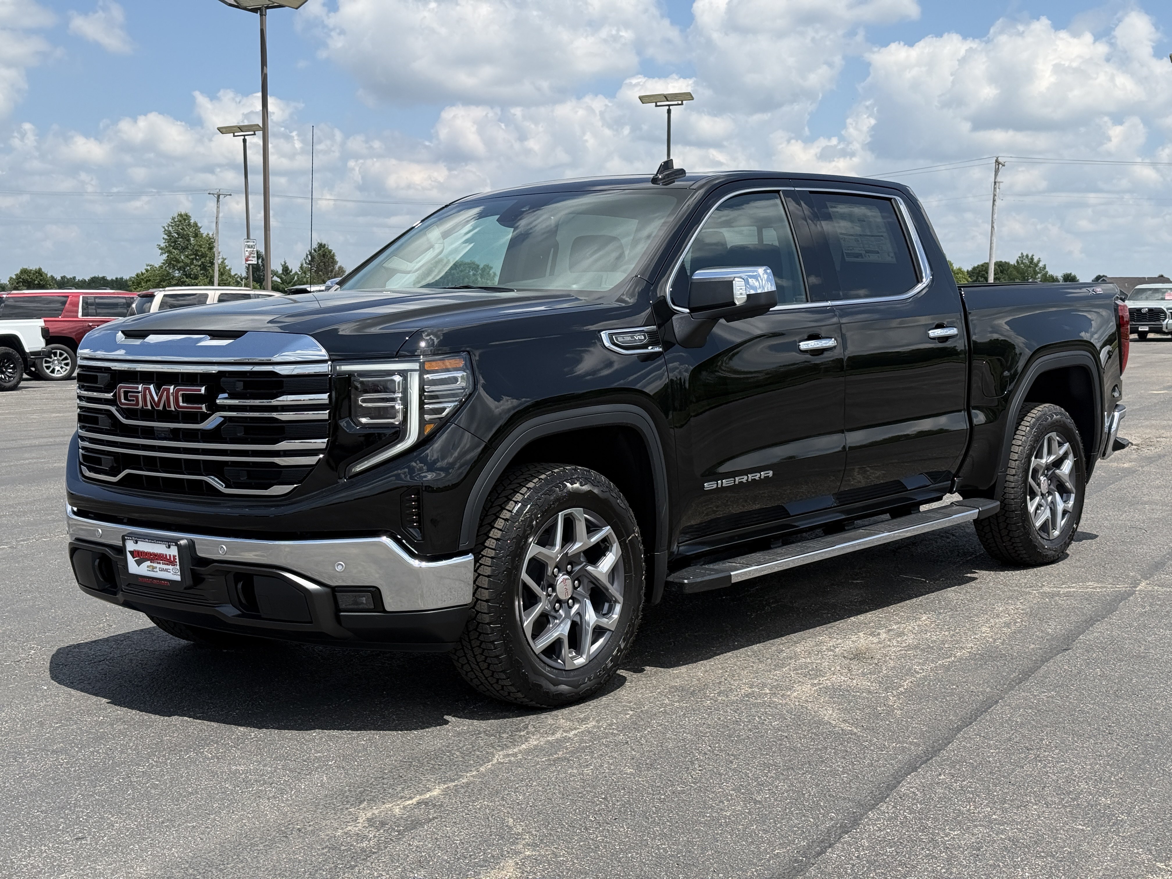 New 2026 GMC Sierra 1500 SLT w/ SLT Premium Plus Package AWD/4WD image 9