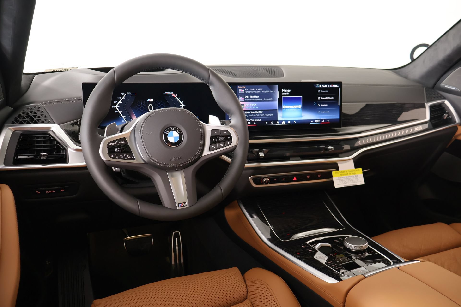 New 2026 BMW X5 xDrive40i w/ M Sport Package AWD/4WD image 2