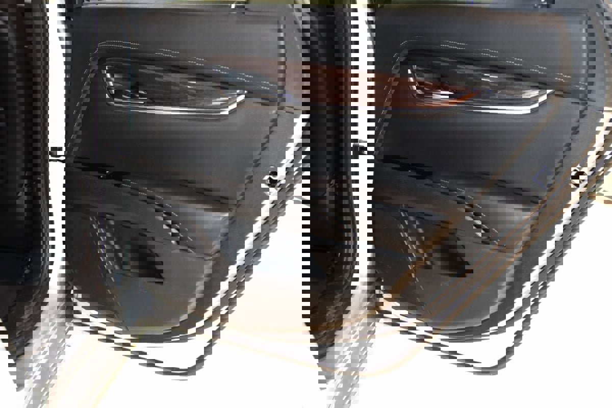 Used 2016 Cadillac XTS Luxury image 56