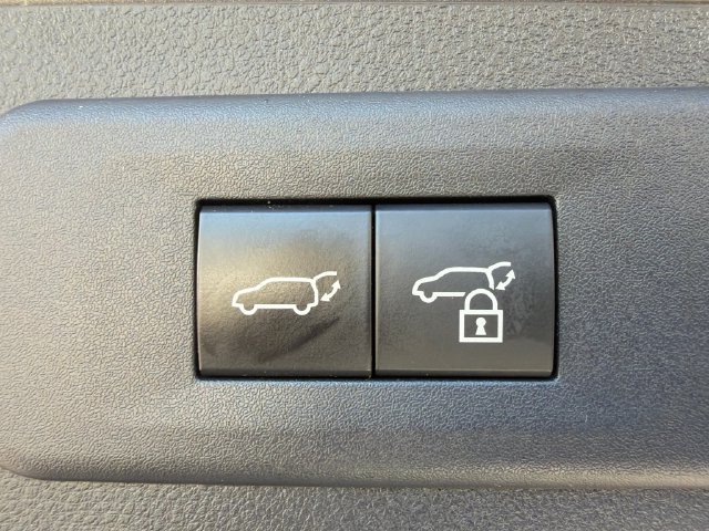 Certified 2022 Lexus NX 350h AWD image 33