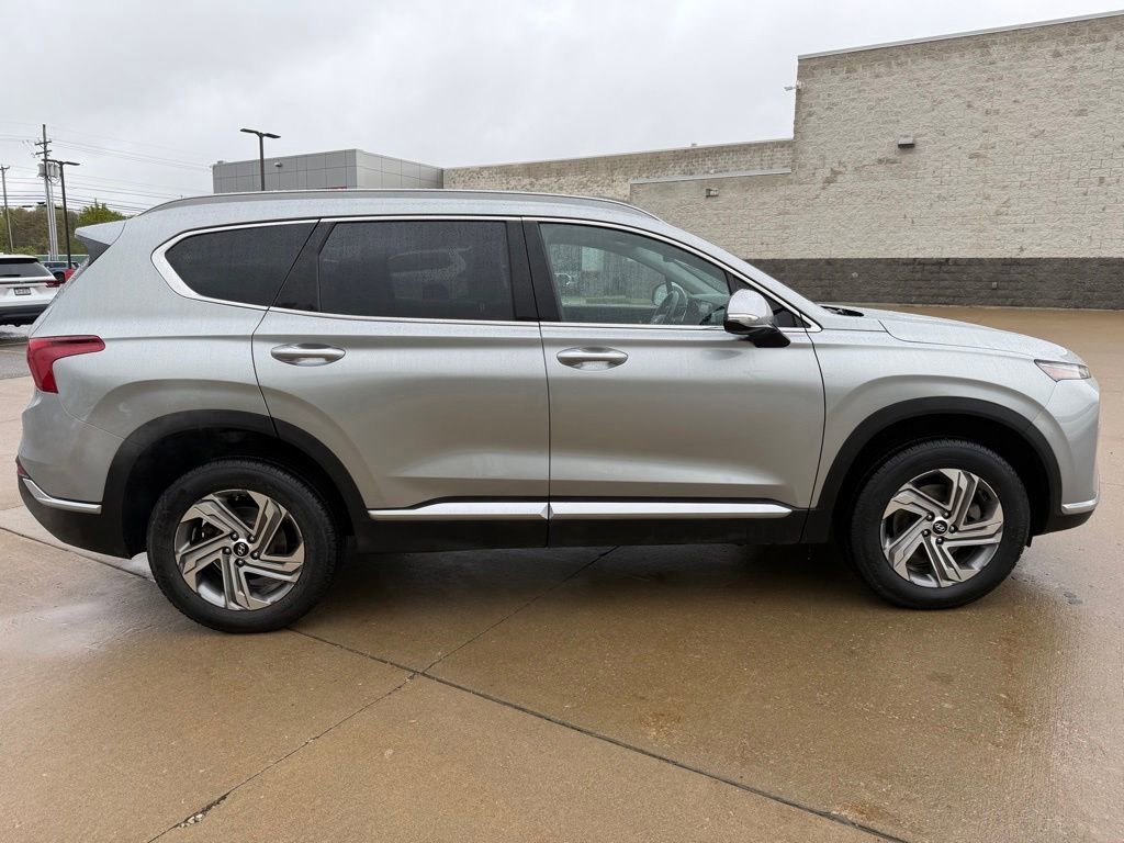 Used 2022 Hyundai Santa Fe SEL w/ Convenience + Premium Package AWD/4WD image 6