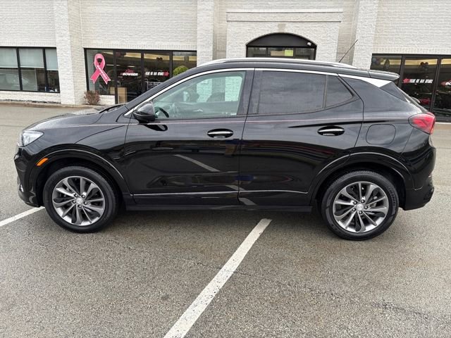 Used 2021 Buick Encore GX Essence w/ Advanced Technology Package image 2