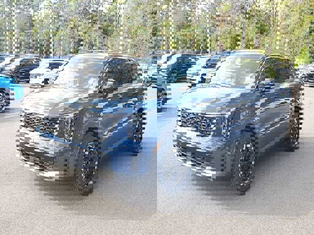 New 2026 Kia Sorento S image 3