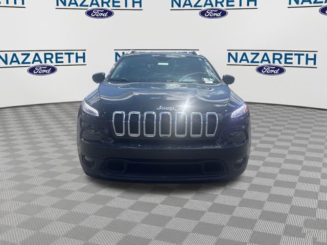 Used 2015 Jeep Cherokee Latitude FWD image 2