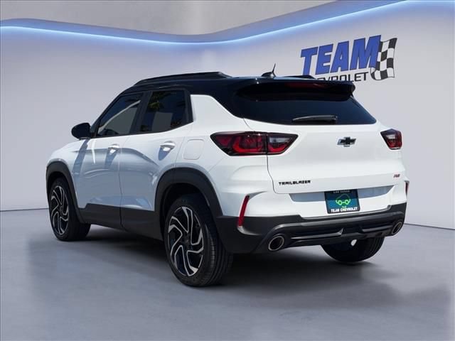 Certified 2024 Chevrolet TrailBlazer RS FWD image 3
