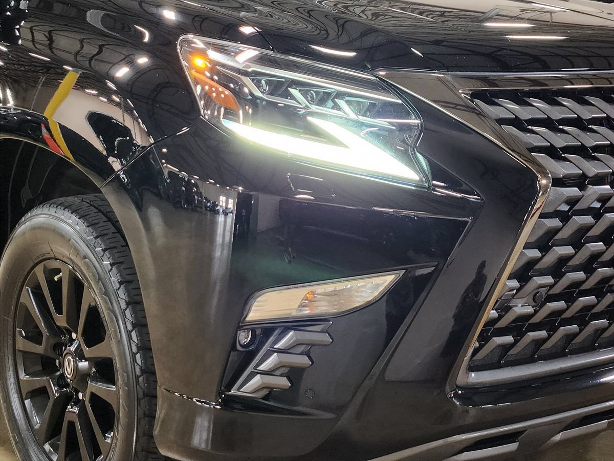 Used 2022 Lexus GX 460 w/ Black Line Special Edition AWD/4WD image 13