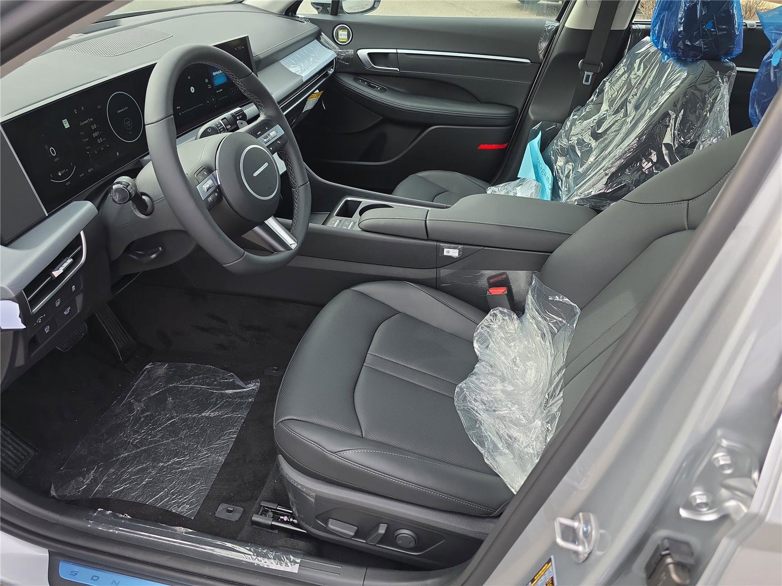 New 2026 Hyundai Sonata Limited image 3