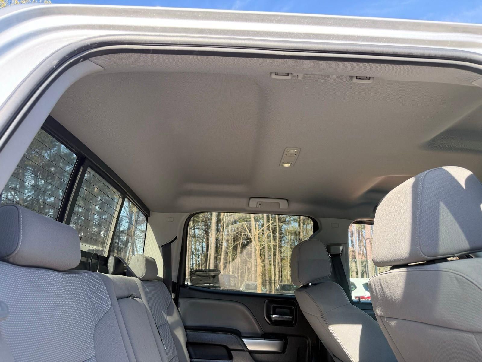 Used 2018 Chevrolet Silverado 1500 LT w/ All Star Edition AWD/4WD image 29