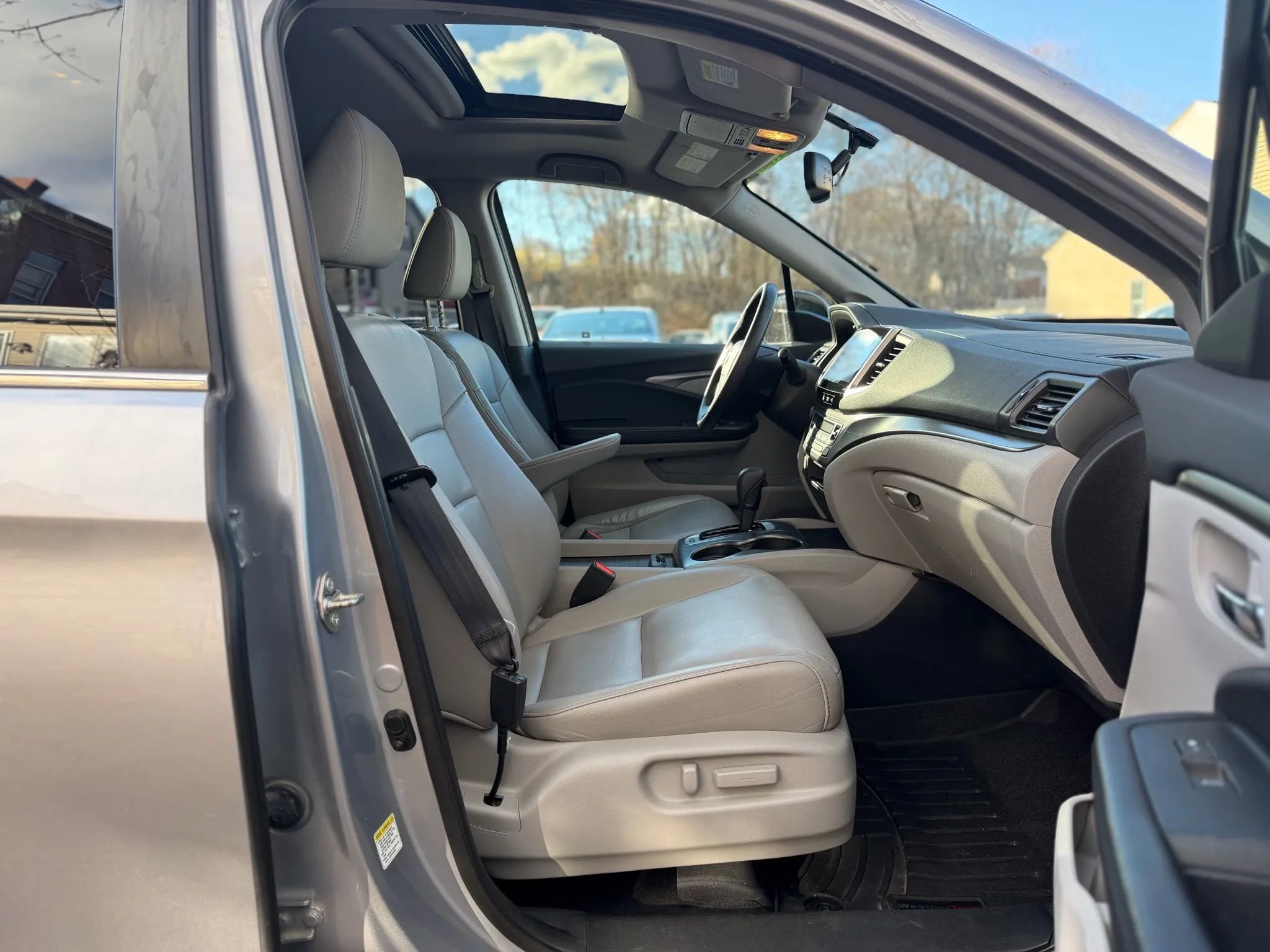 Used 2016 Honda Pilot EX-L image 26