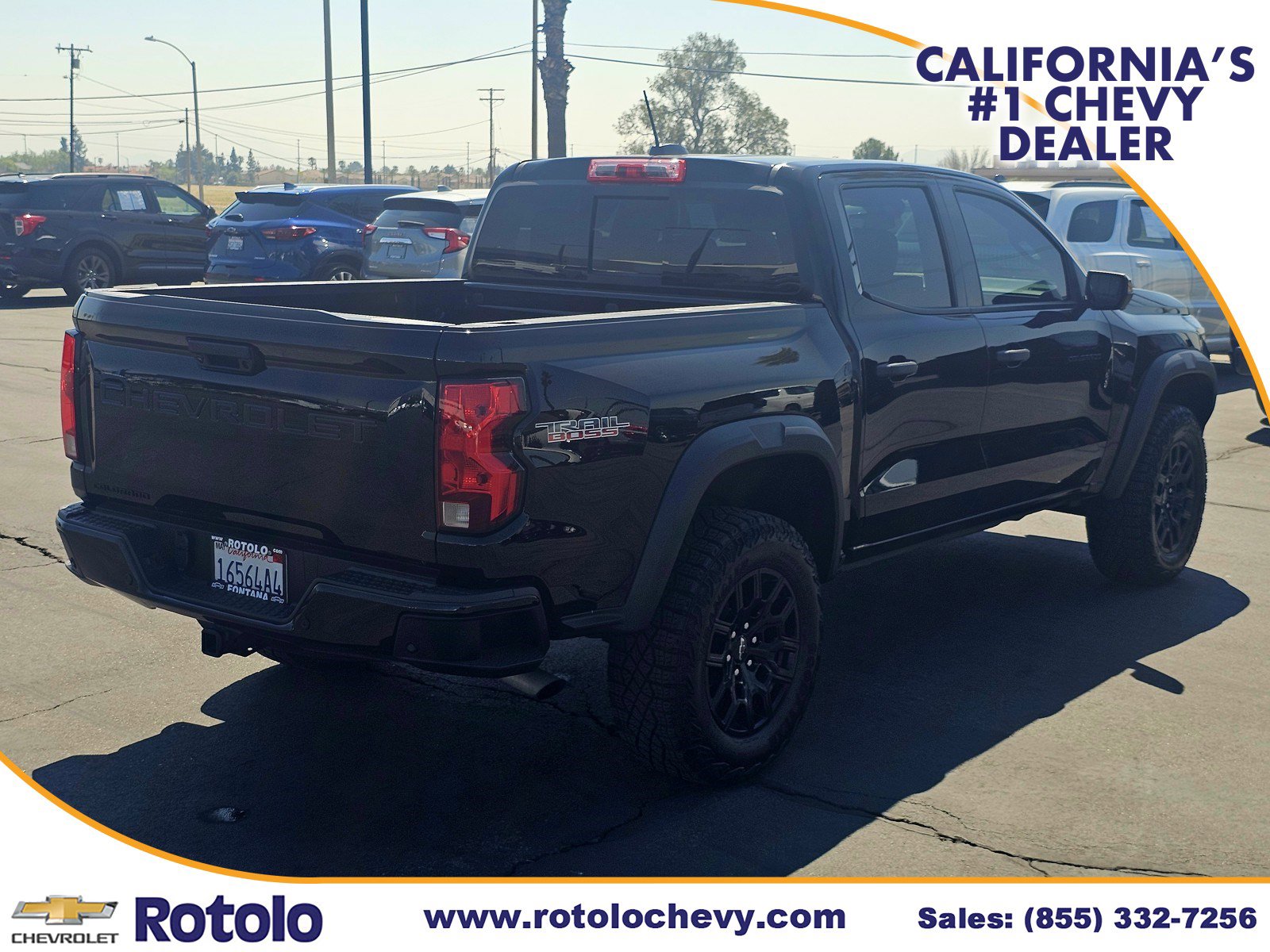 Used 2024 Chevrolet Colorado Trail Boss w/ Technology Package image 7