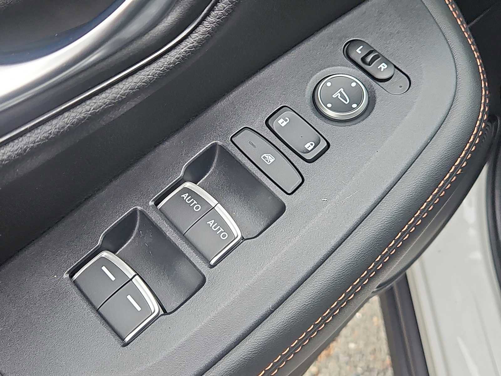 Certified 2024 Honda HR-V Sport image 23