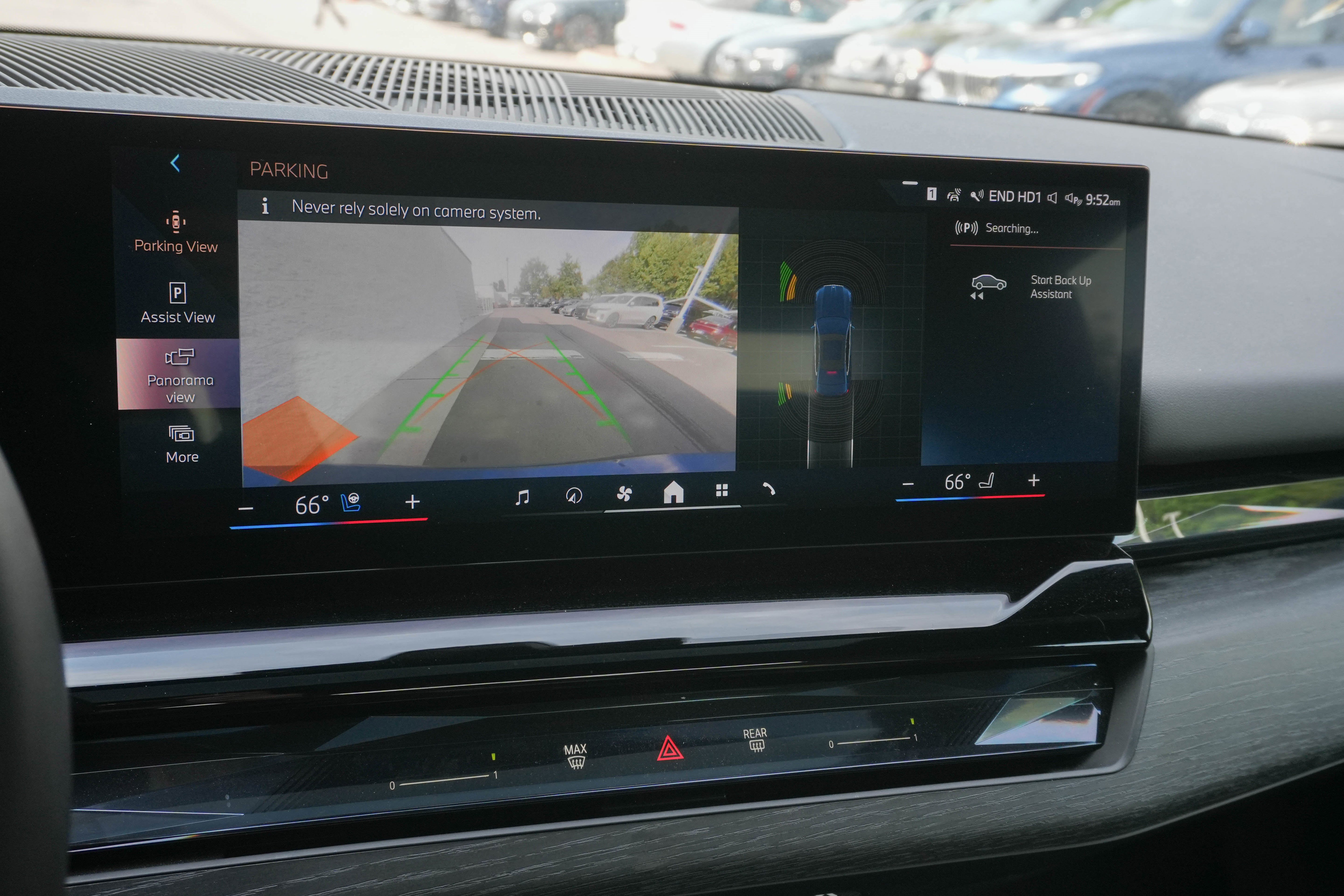 Certified 2024 BMW i5 eDrive40i w/ Convenience Package RWD image 25