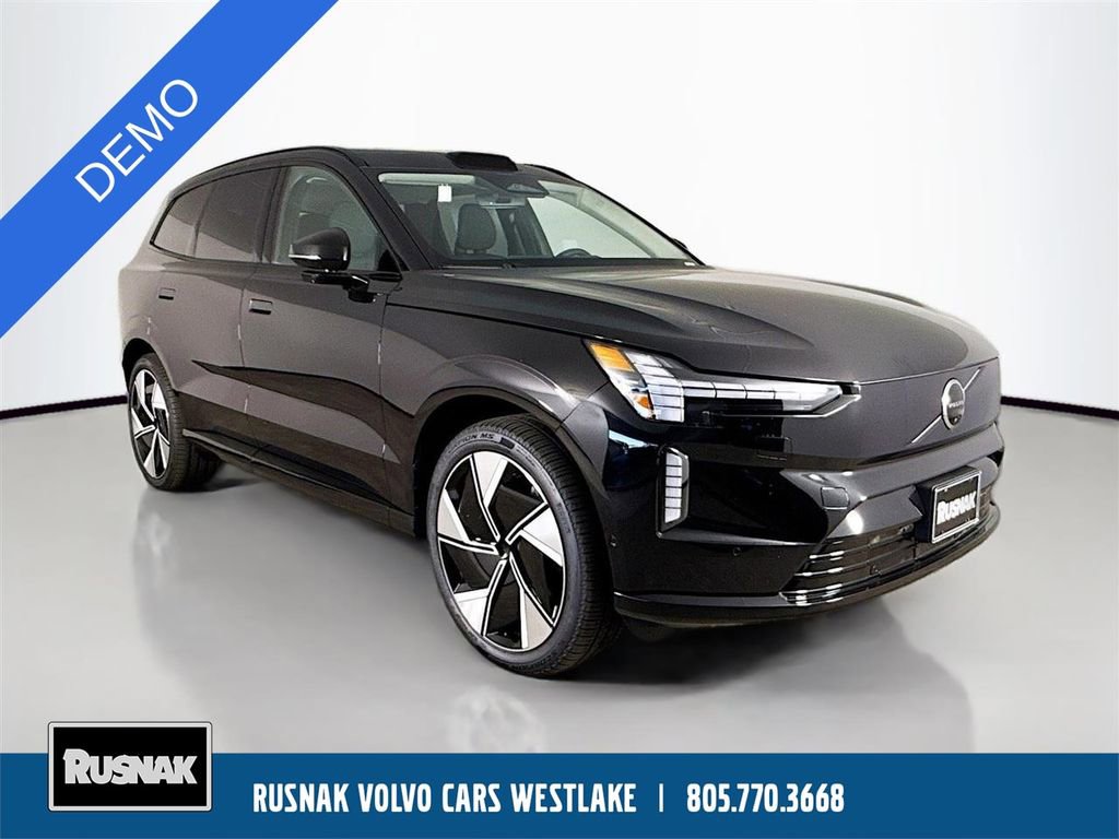 Used 2025 Volvo EX90 Ultra w/ Protection Package Premier