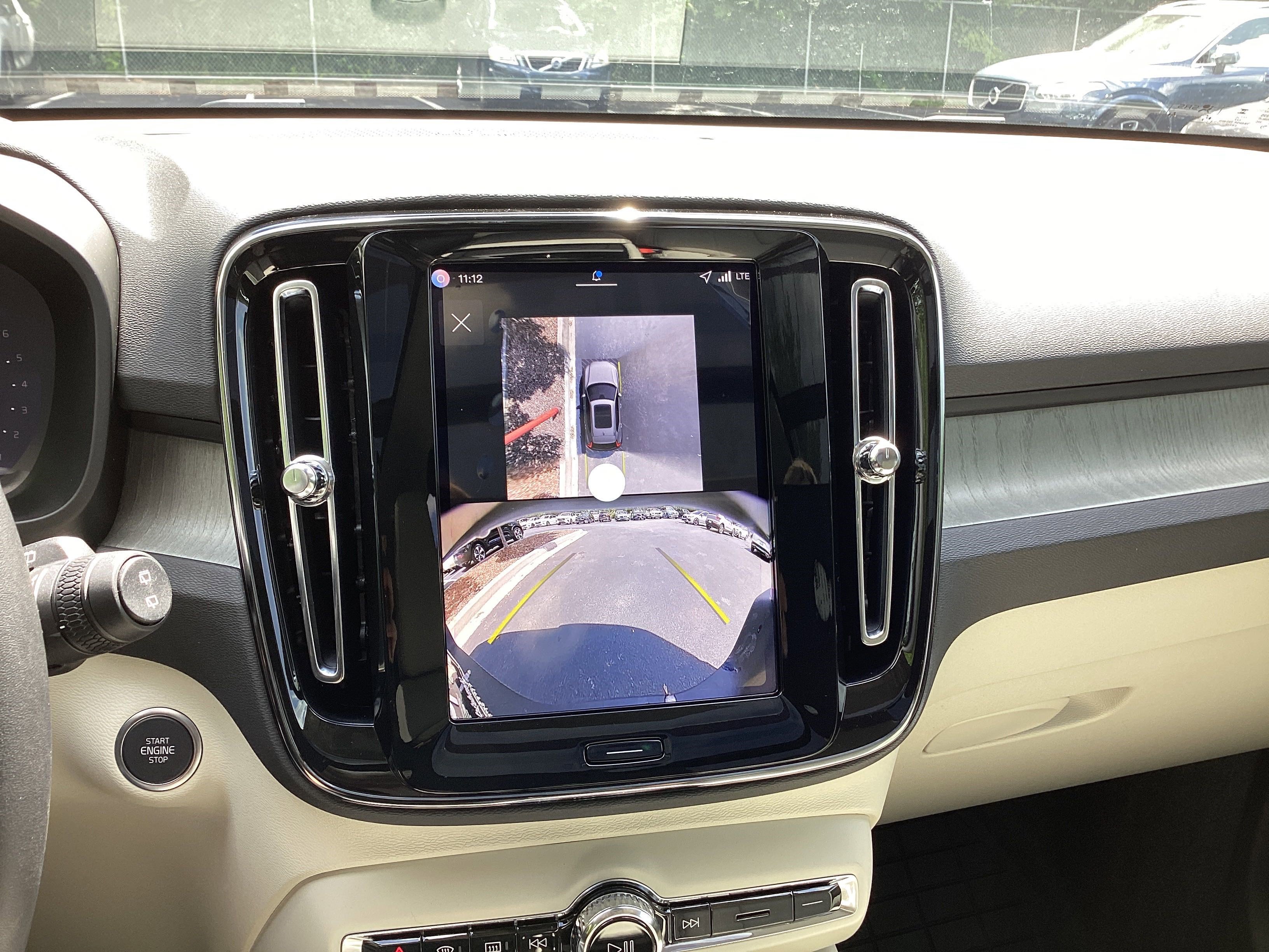 Used 2026 Volvo XC40 B5 Ultra w/ Protection Package Premier image 47