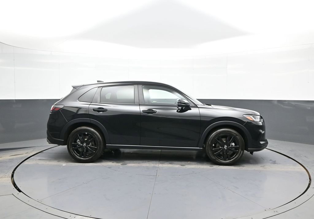 Certified 2026 Honda HR-V Sport image 5