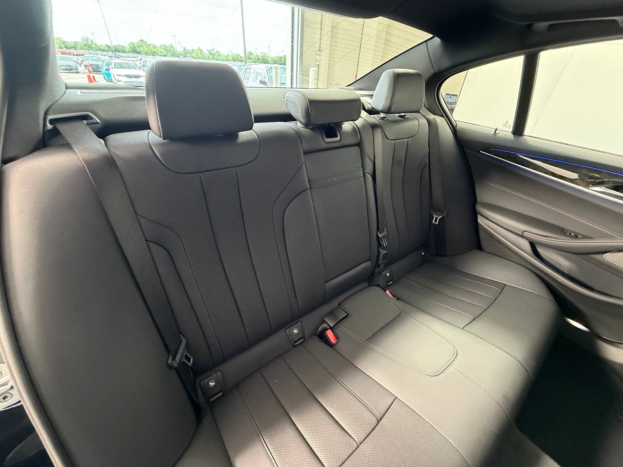 Used 2023 BMW 540i w/ M Sport Package RWD image 33