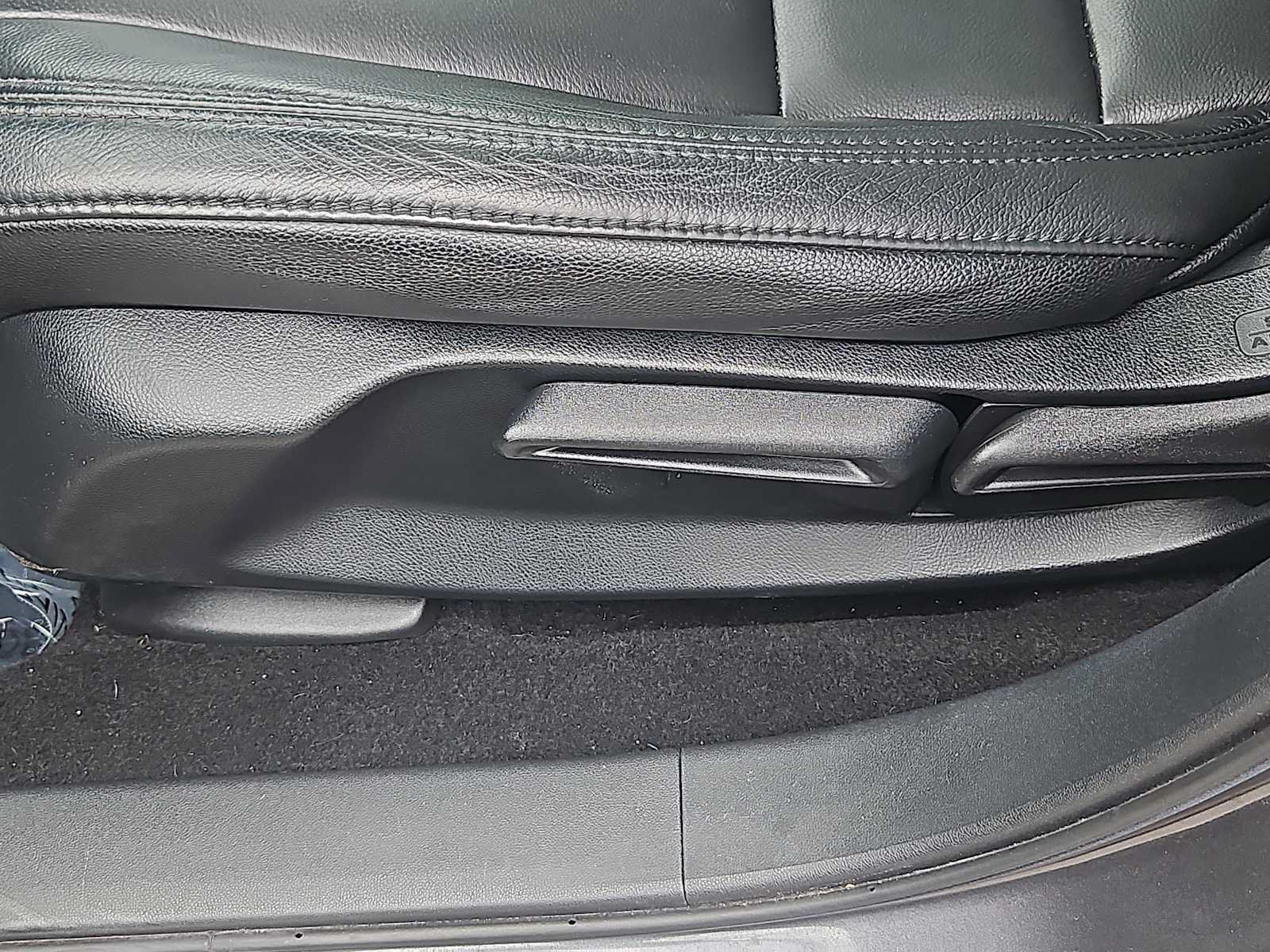 Certified 2023 Honda HR-V LX image 13