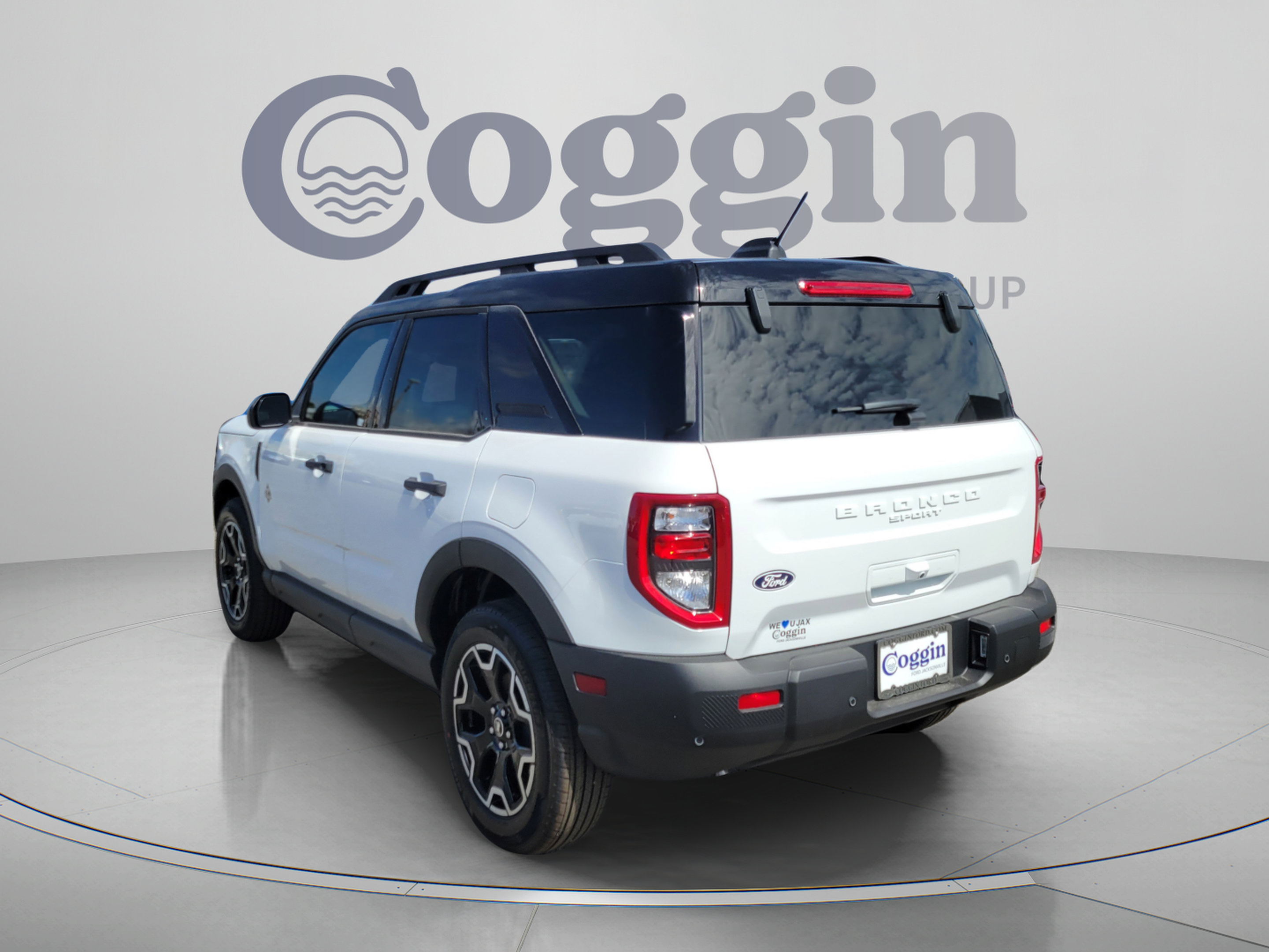 New 2026 Ford Bronco Sport Outer Banks w/ Outer Banks Tech Package+ AWD/4WD image 3