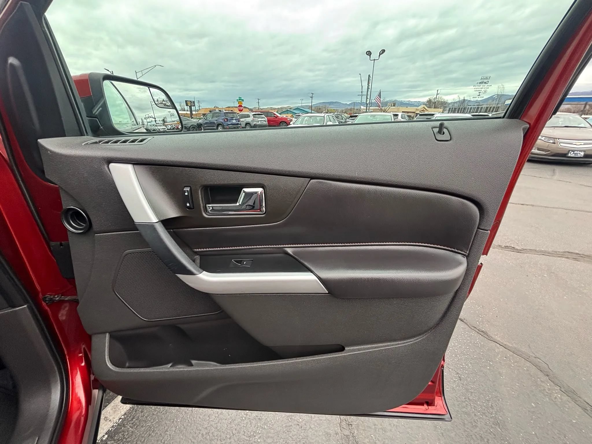 Used 2014 Ford Edge SEL w/ Equipment Group 204A AWD/4WD image 14