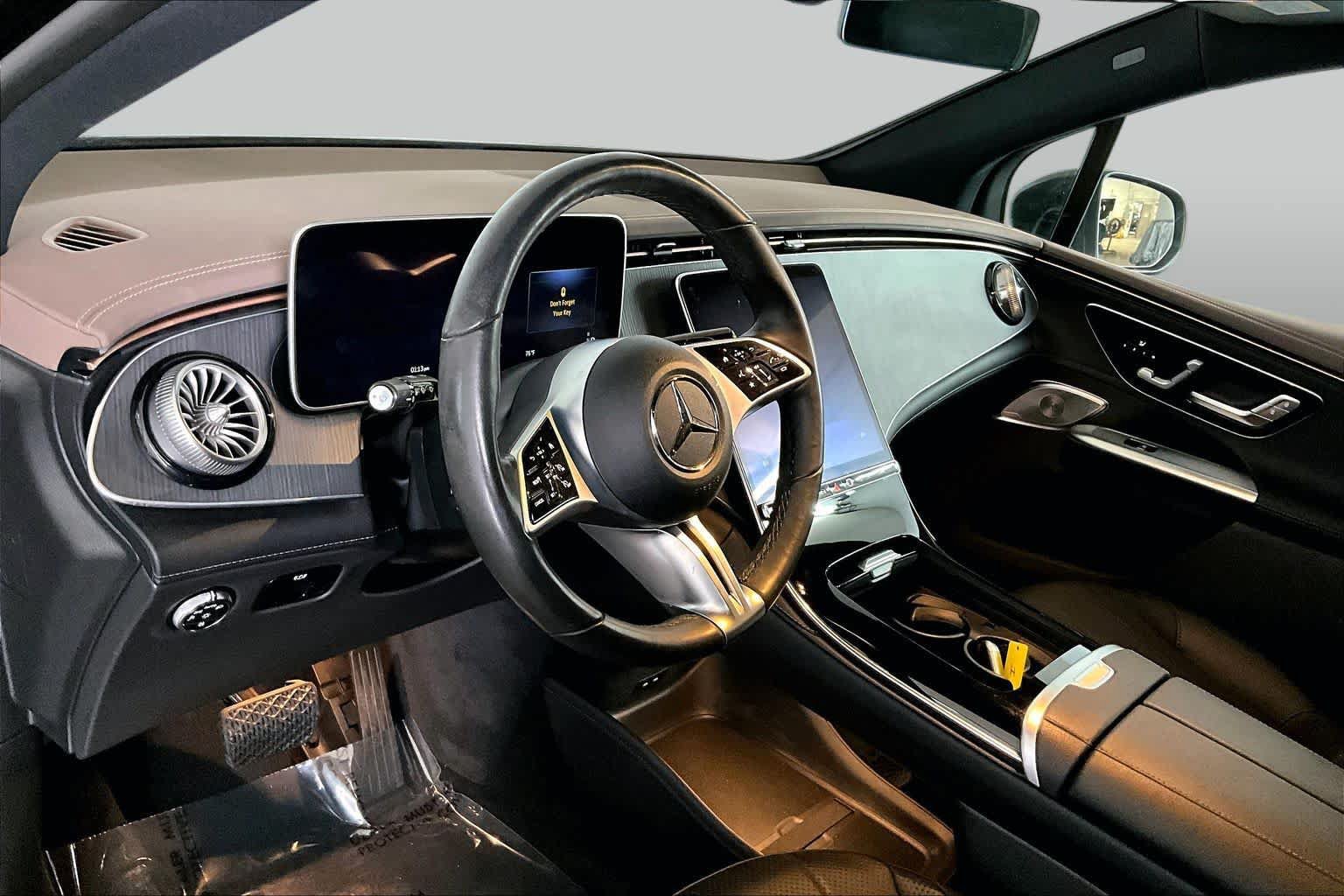 Certified 2023 Mercedes-Benz EQE 350+ 4MATIC SUV image 17