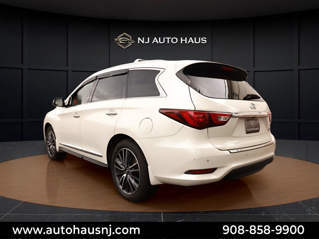 Used 2016 INFINITI QX60 Luxe w/ Deluxe Technology Package AWD/4WD image 10