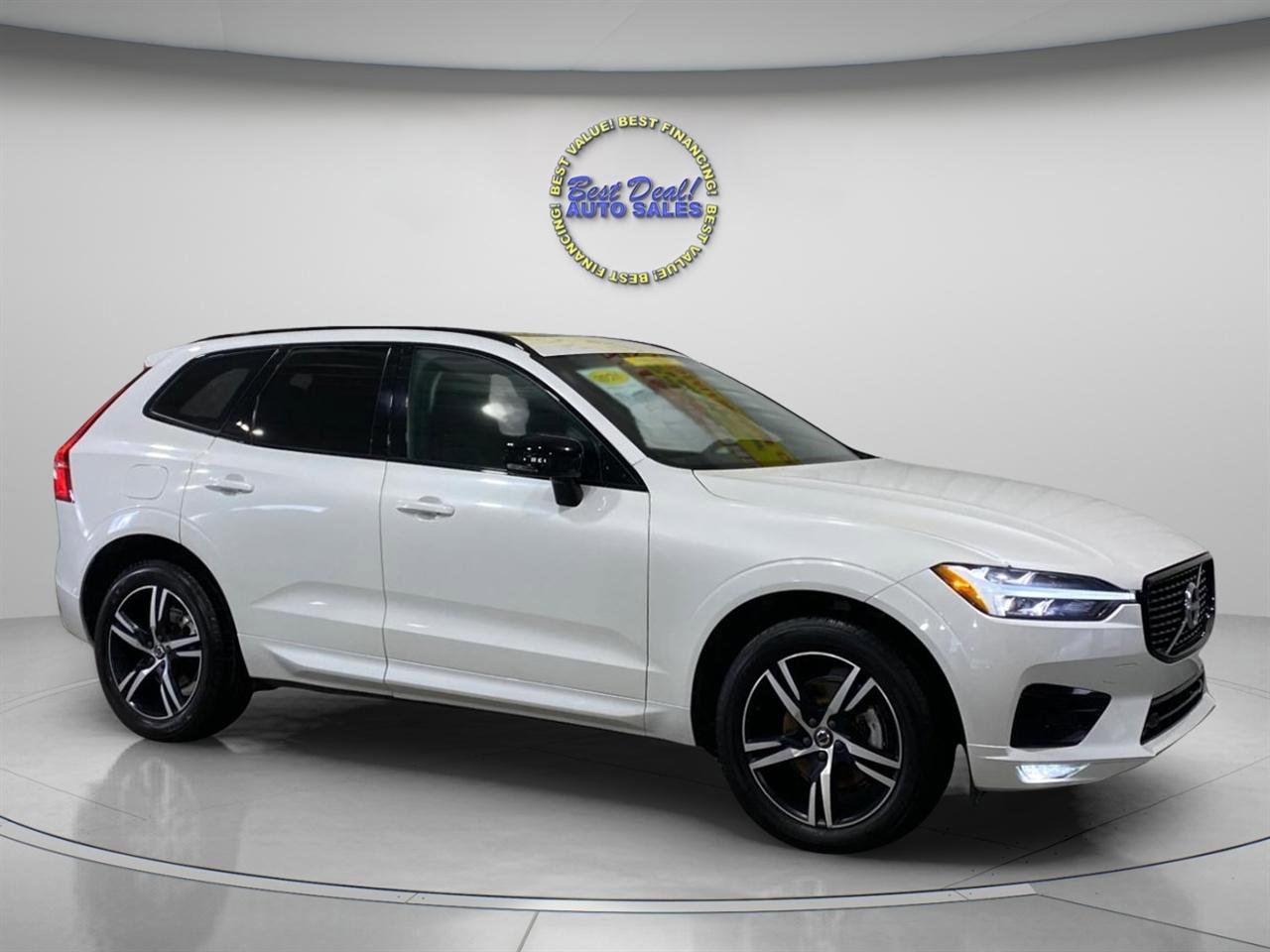 Used 2021 Volvo XC60 T5 R-Design image 8