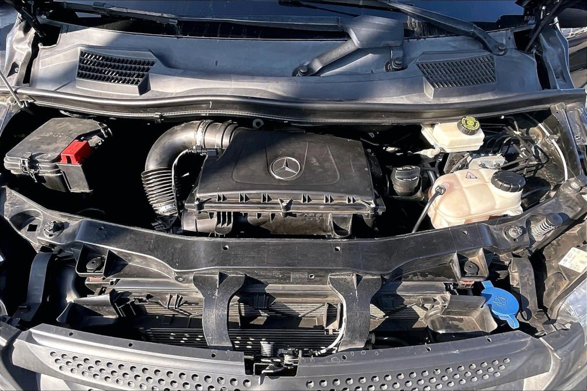 Used 2019 Mercedes-Benz Metris Passenger image 10