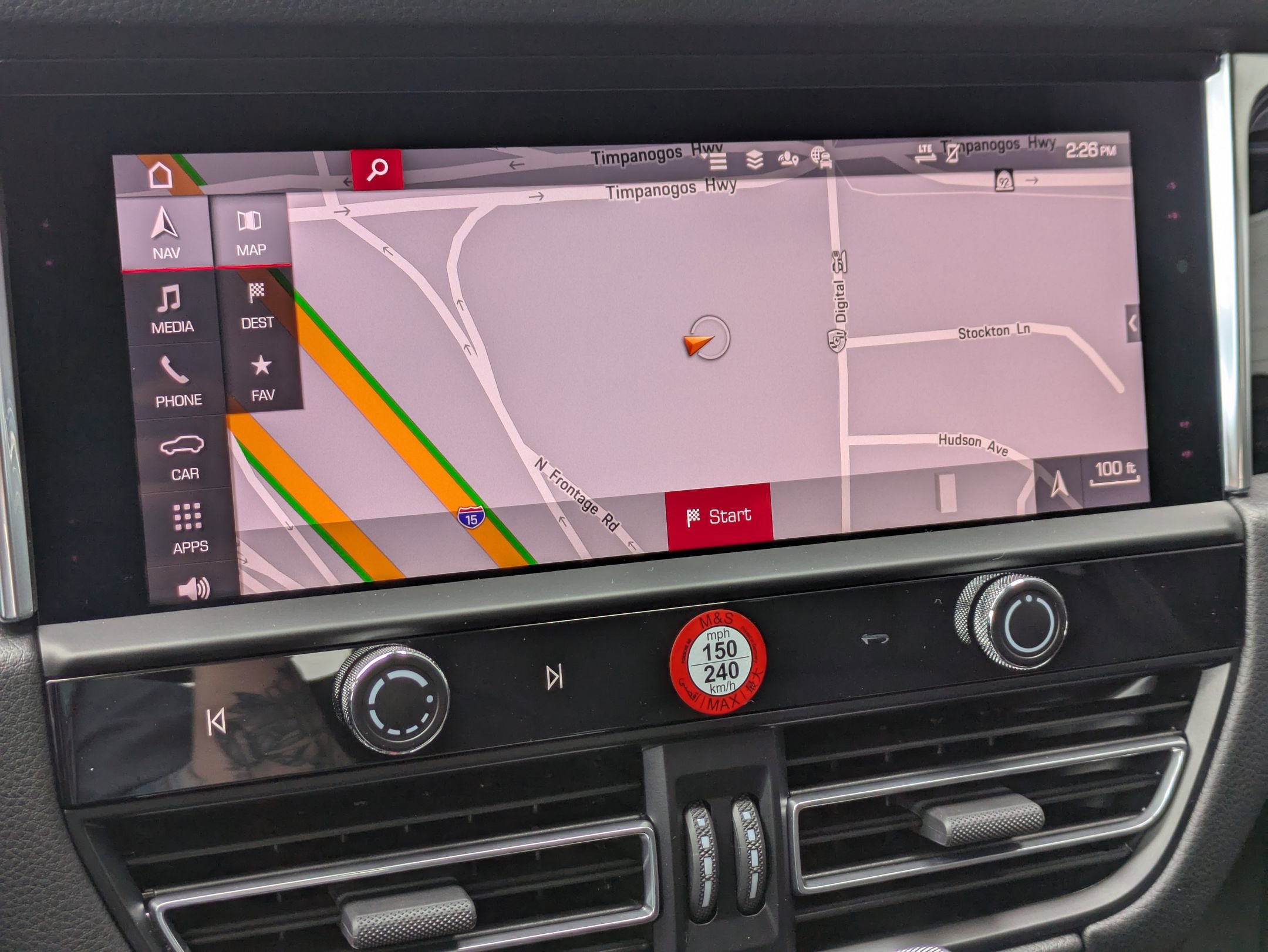 Certified 2025 Porsche Macan image 20