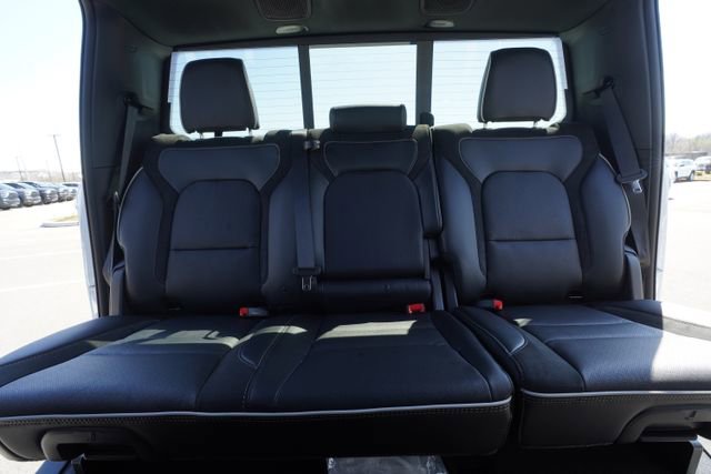 New 2026 RAM 1500 Laramie w/ Night Edition AWD/4WD image 33