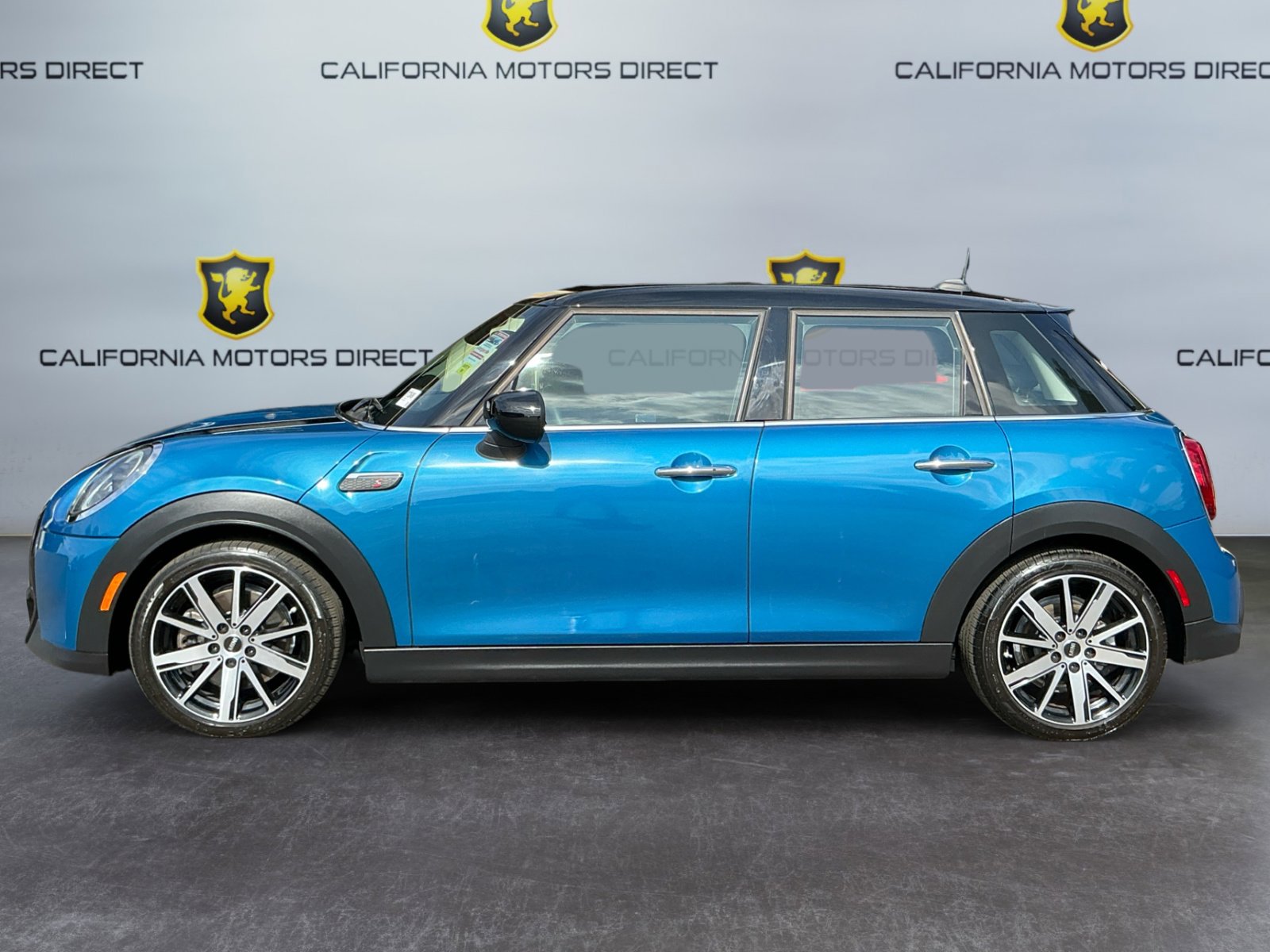 Used 2023 MINI Cooper S image 8