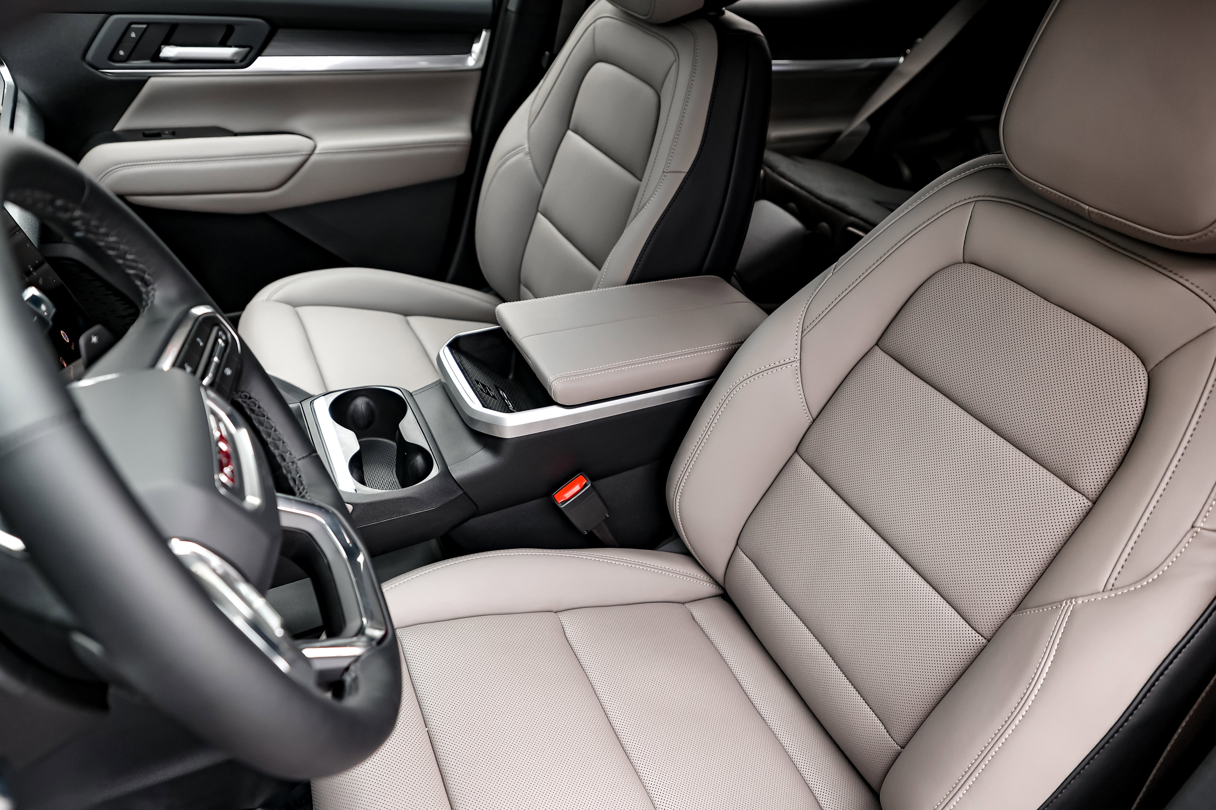 New 2026 GMC Terrain Elevation image 14