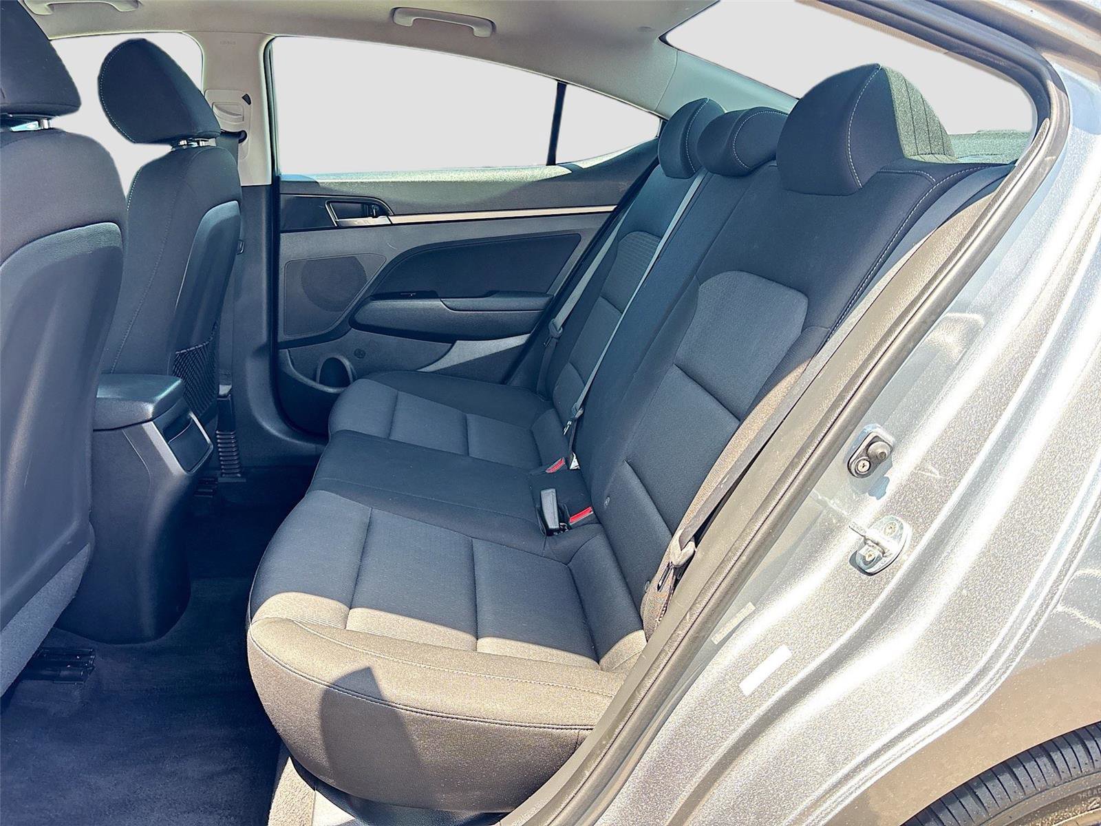 Used 2018 Hyundai Elantra Value Edition FWD image 23