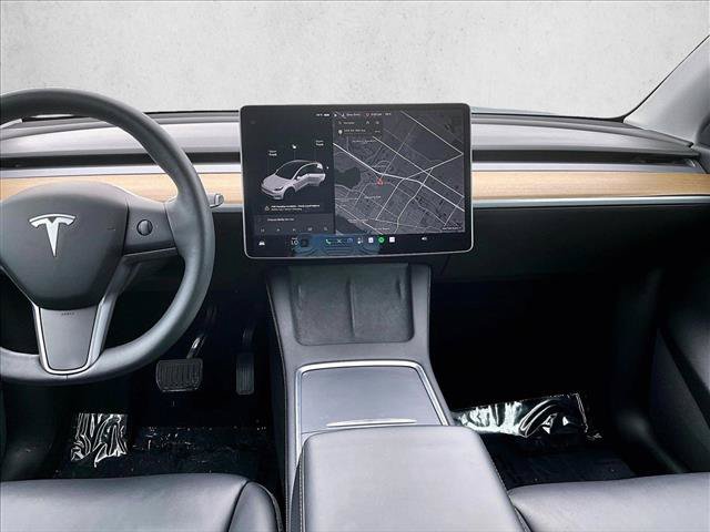 Used 2021 Tesla Model Y Long Range AWD/4WD image 7