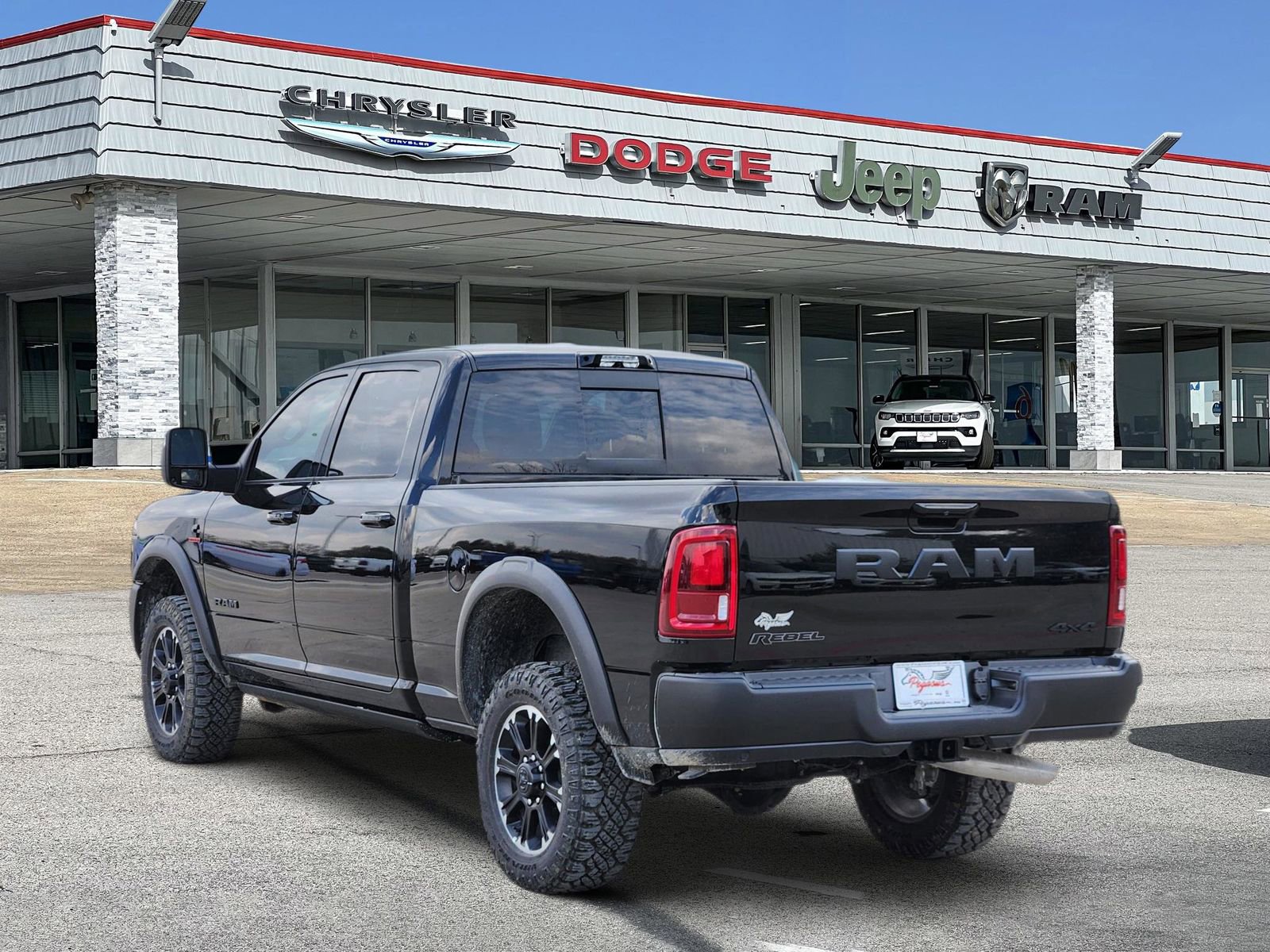 New 2025 RAM 2500 Rebel w/ Rebel Level 2 Equipment Group image 4