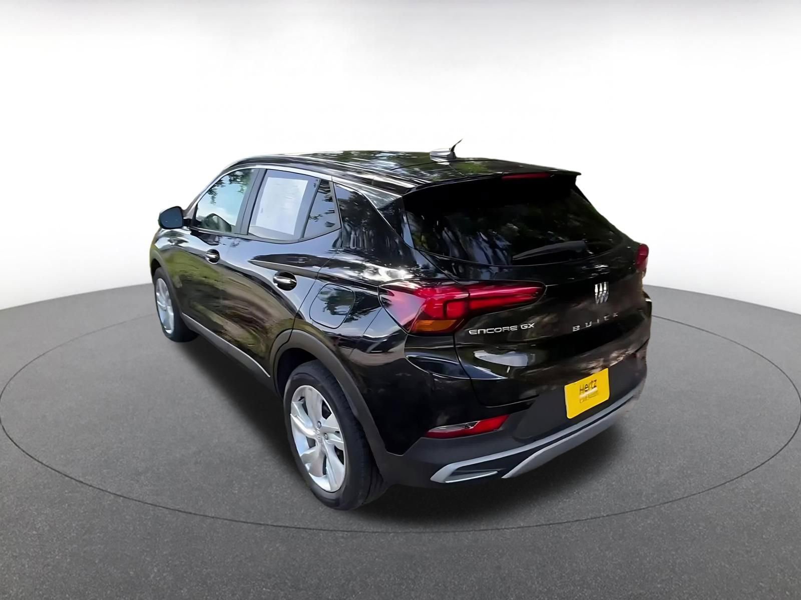 Used 2025 Buick Encore GX Preferred FWD image 11
